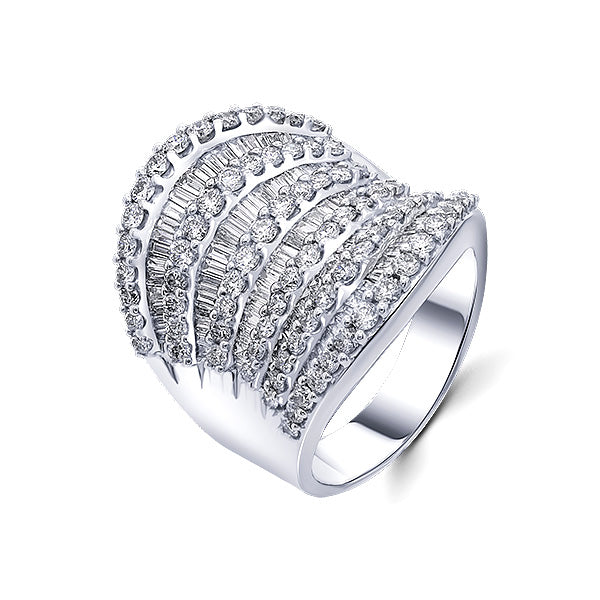 Lucía Ring in 18K White Gold with Diamonds