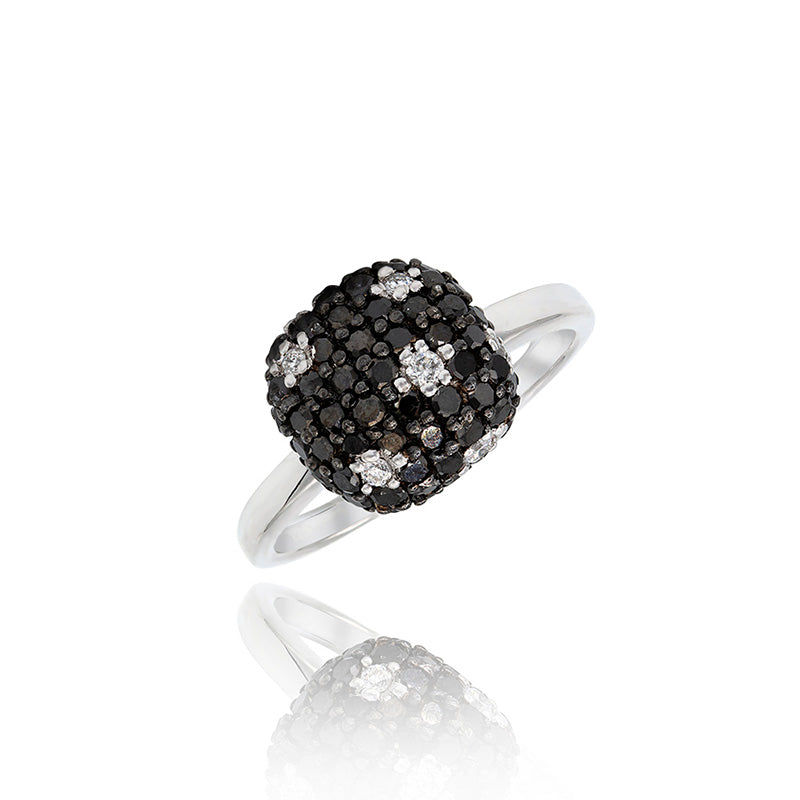 Anillo Oro Blanco 18K con Diamantes Negros- Blanco
