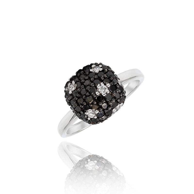Anillo Oro Blanco 18K con Diamantes Negros- Blanco