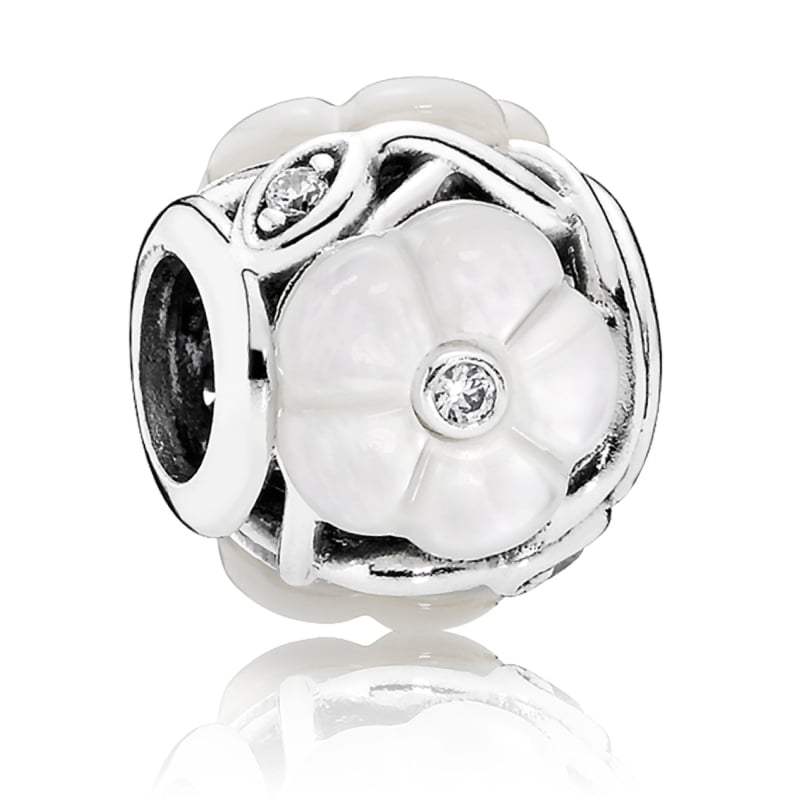 Charm Pandora Flor Luminosa 791894MOP