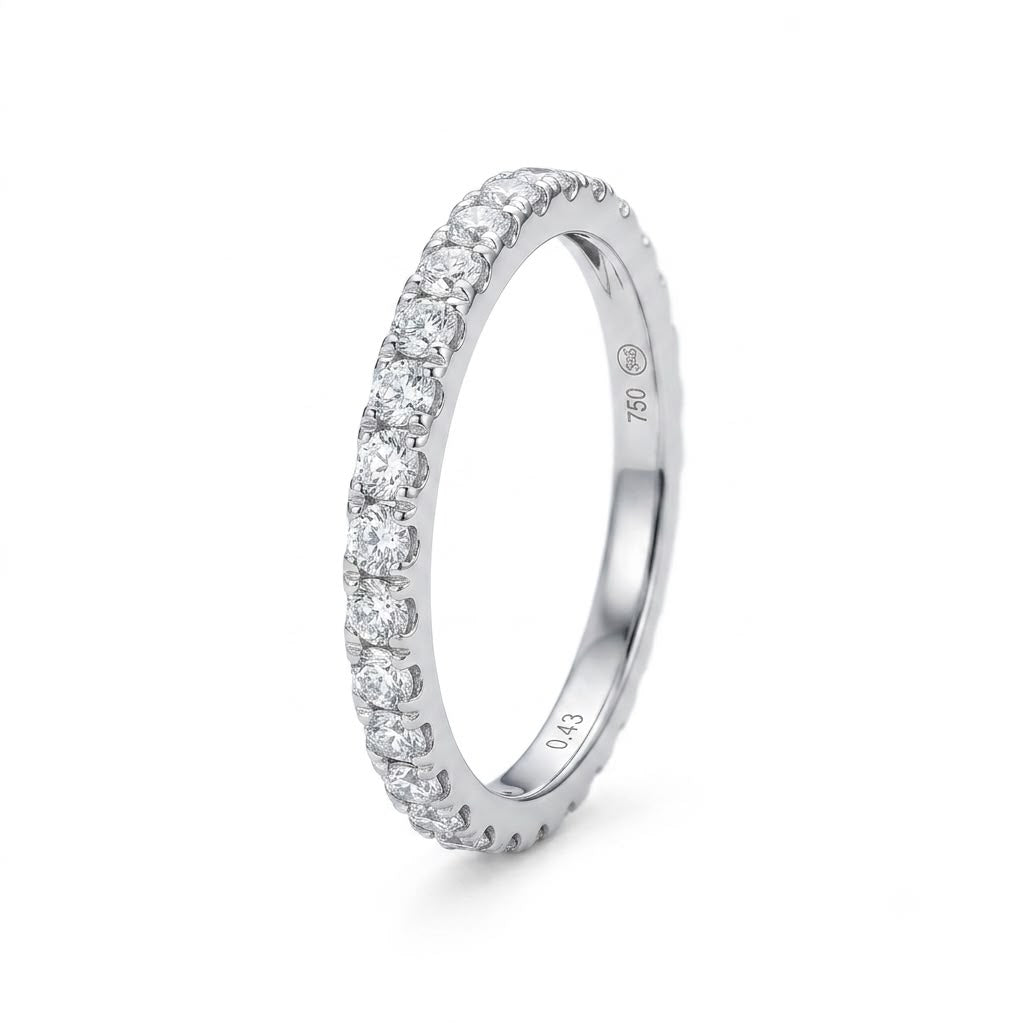 ALIANZA ORO BLANCO 18 KT CON DIAMANTES 0.74CT