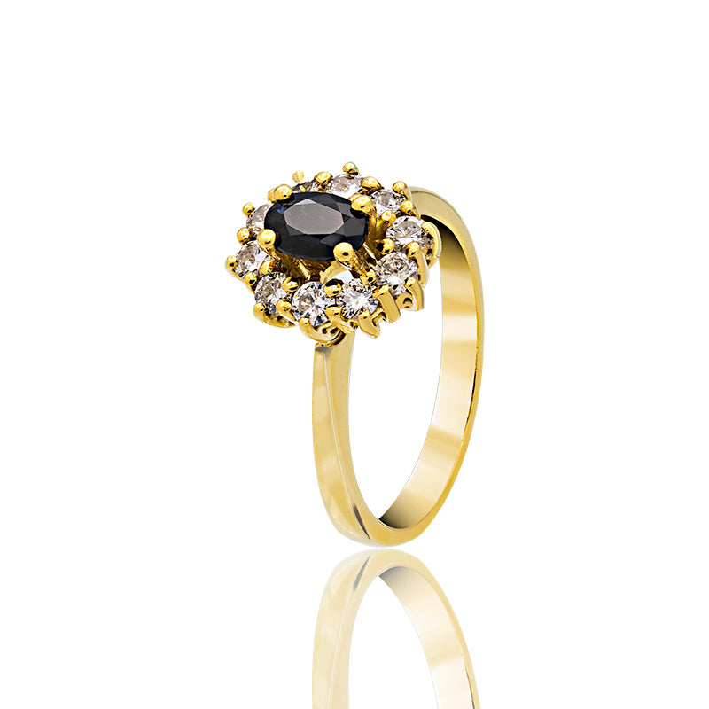 Princess Diana Ring with Sapphire and Diamonds Gold