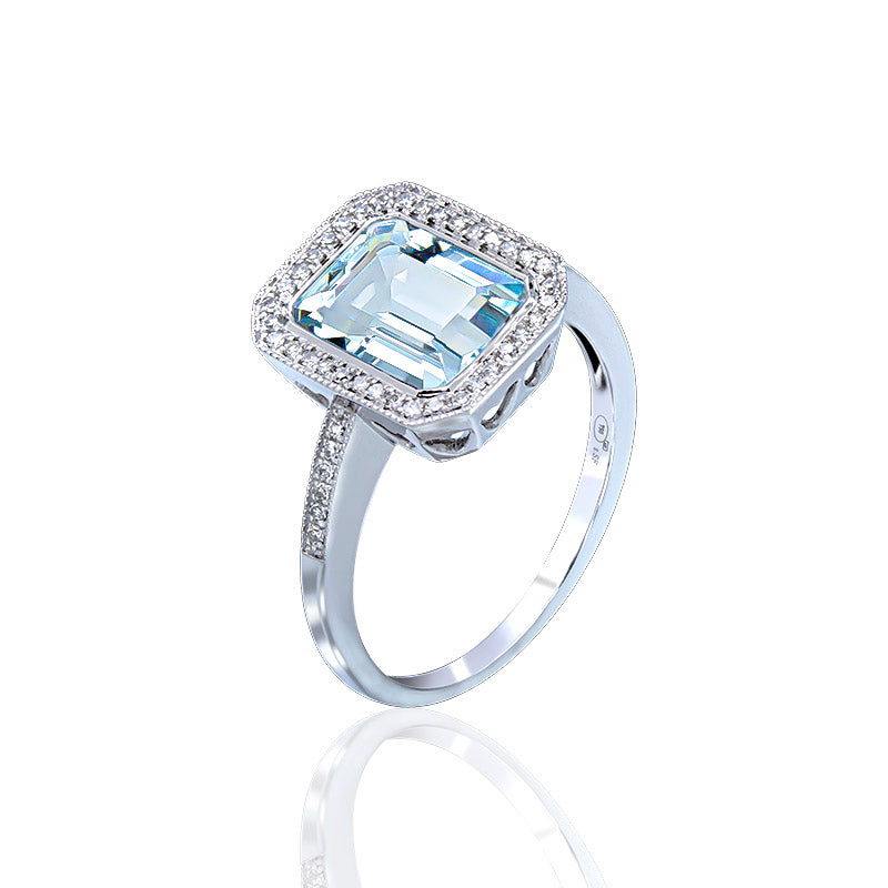 Sortija Oro Blanco con Brillantes y Aguamarina