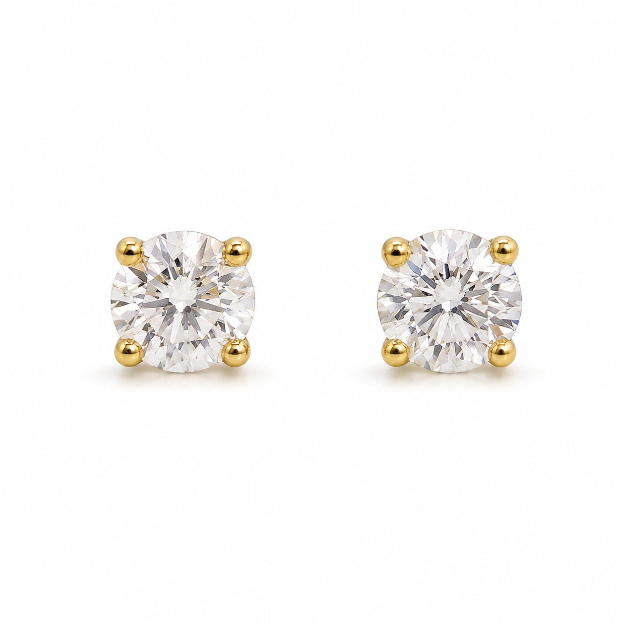 PENDIENTES EN ORO AMARILLO 18KT CON DIAMANTES DE 0.20CT