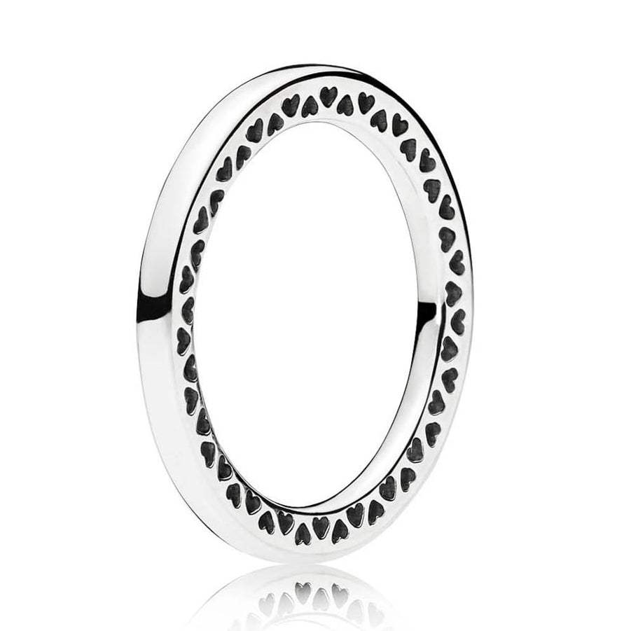 Anillo Pandora Corazones Clásico Talla 54