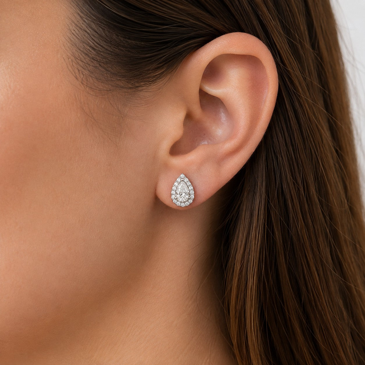 PENDIENTES DE ORO BLANCO CON DIAMANTES