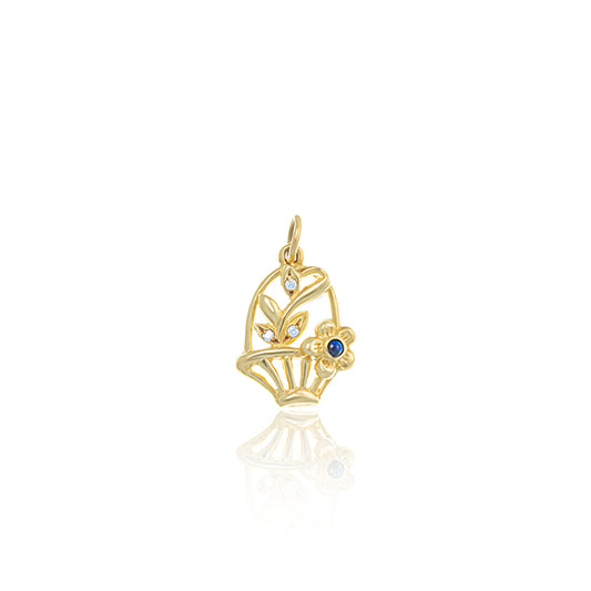 Yellow Gold Pendant with Natural Sapphire